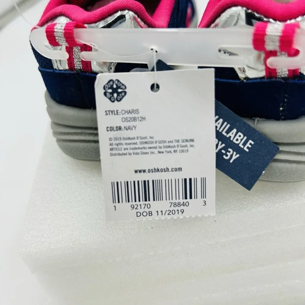 NEW Osh Kosh Girl's Size 9 Youth CHARIS Bump Toe Sneaker / Sandals Water Shoes